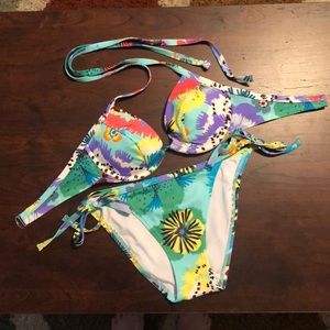 XS tropical flowers string bikini 32B